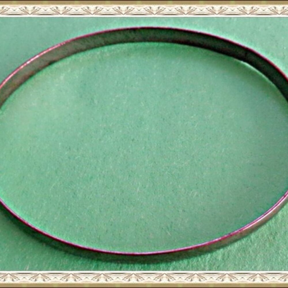 Handmade Gun Metal Design Bracelet Simple & Sassy